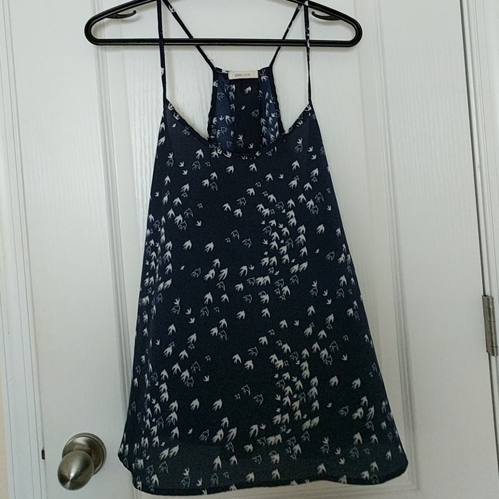 Loose flowy tank